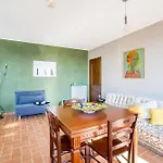 Guesthost - Casale Dei Tramonti - Nature's Haven In Renovated With Pool Appartement