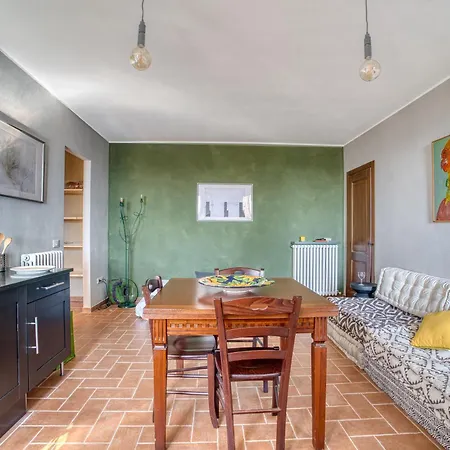 Guesthost - Casale Dei Tramonti - Nature's Haven In Renovated With Pool