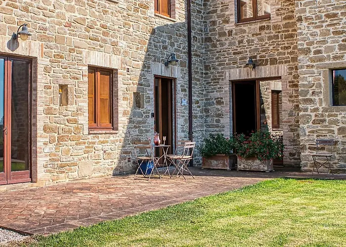 Guesthost - Casale Dei Tramonti - Nature's Haven In Renovated With Pool דירה *